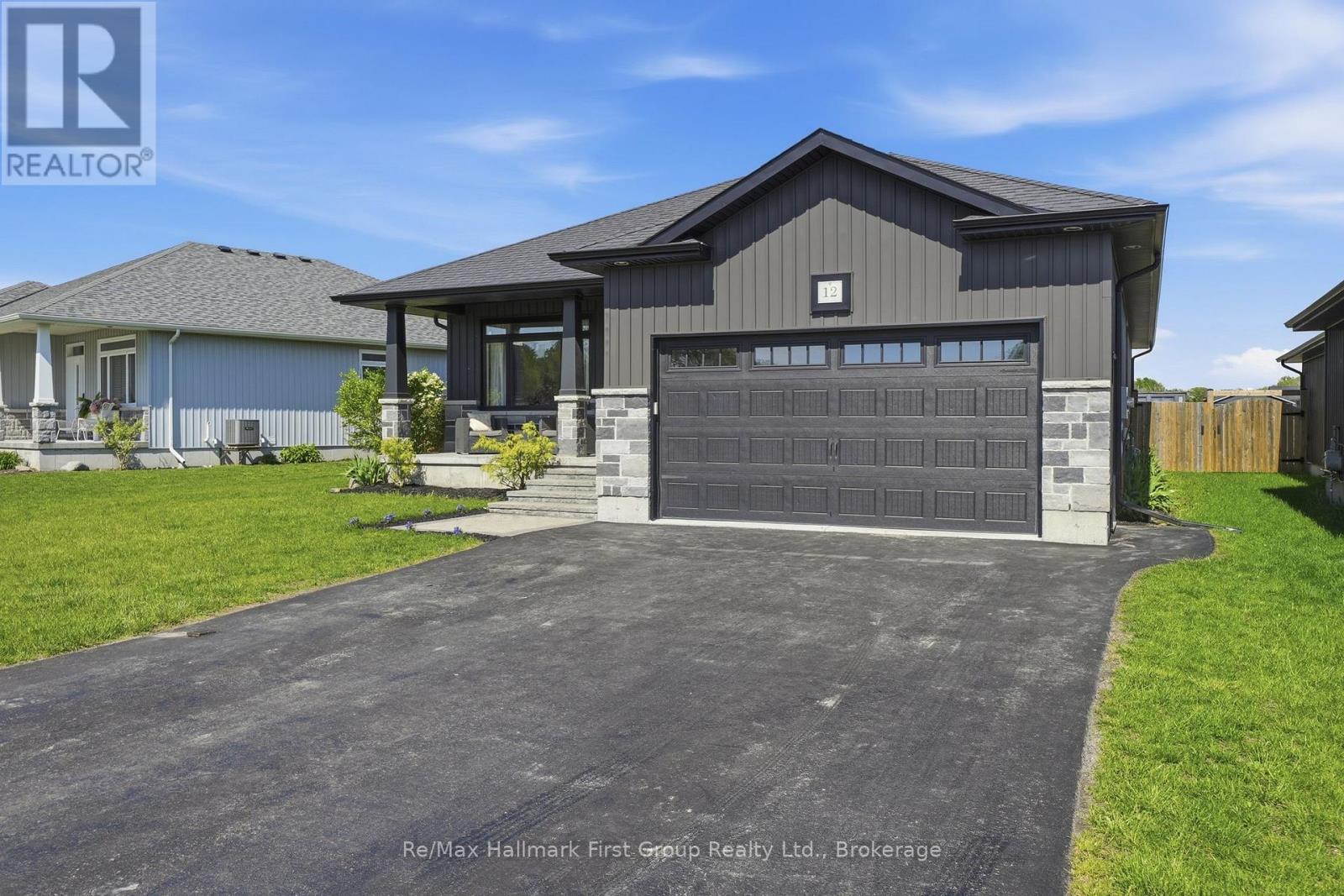 12 Ambrosia Terrace, Quinte West, Ontario  K8V 0G6 - Photo 40 - X13176206