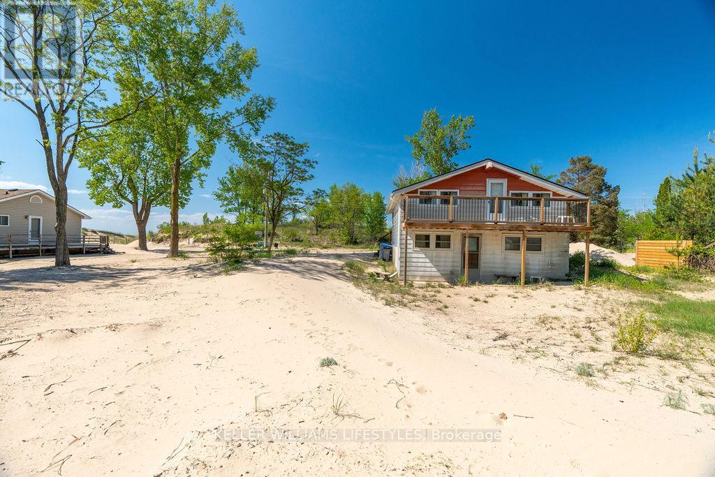 7403 Sanderson Road, Lambton Shores, Ontario  N0M 2L0 - Photo 28 - X13176294