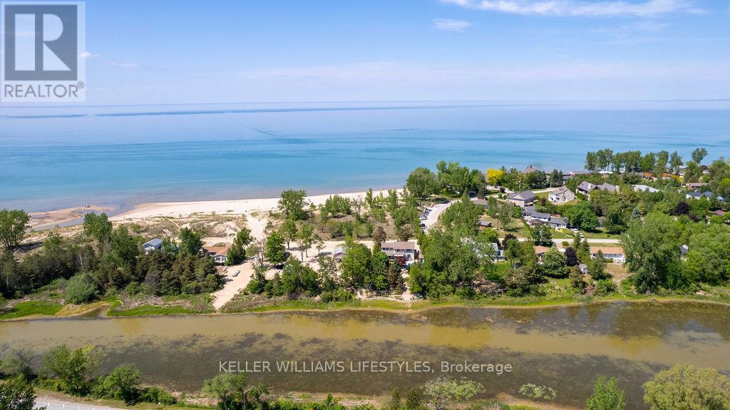 7403 Sanderson Road, Lambton Shores, Ontario  N0M 2L0 - Photo 43 - X13176294