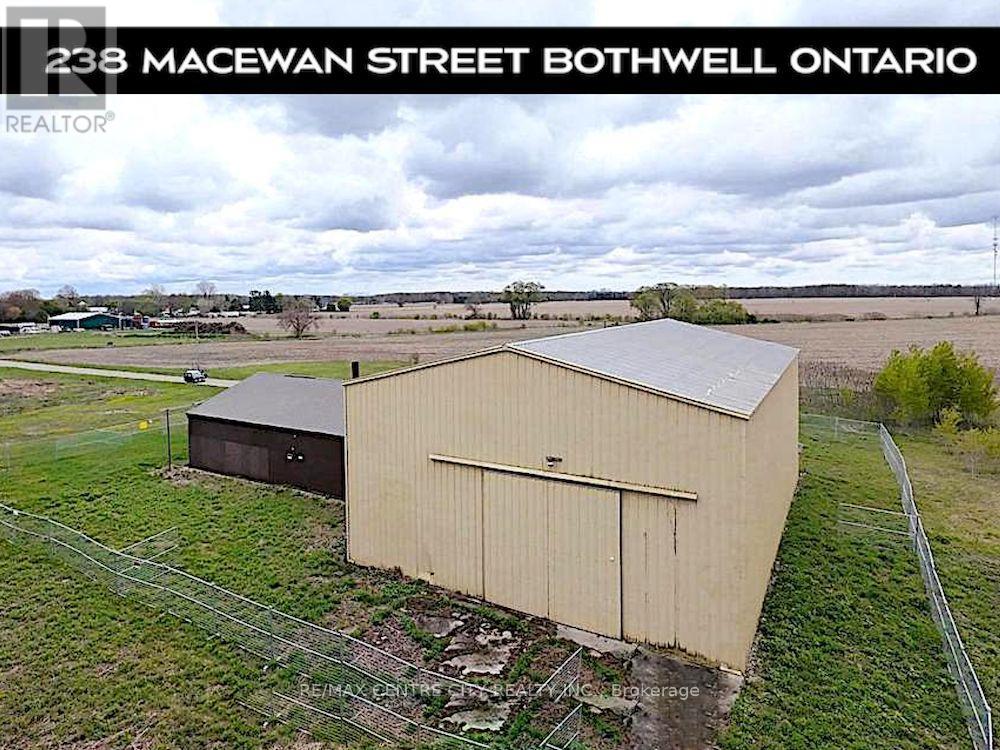 238 Macewan Street, Chatham-Kent, Ontario  N0P 1C0 - Photo 8 - X13176346
