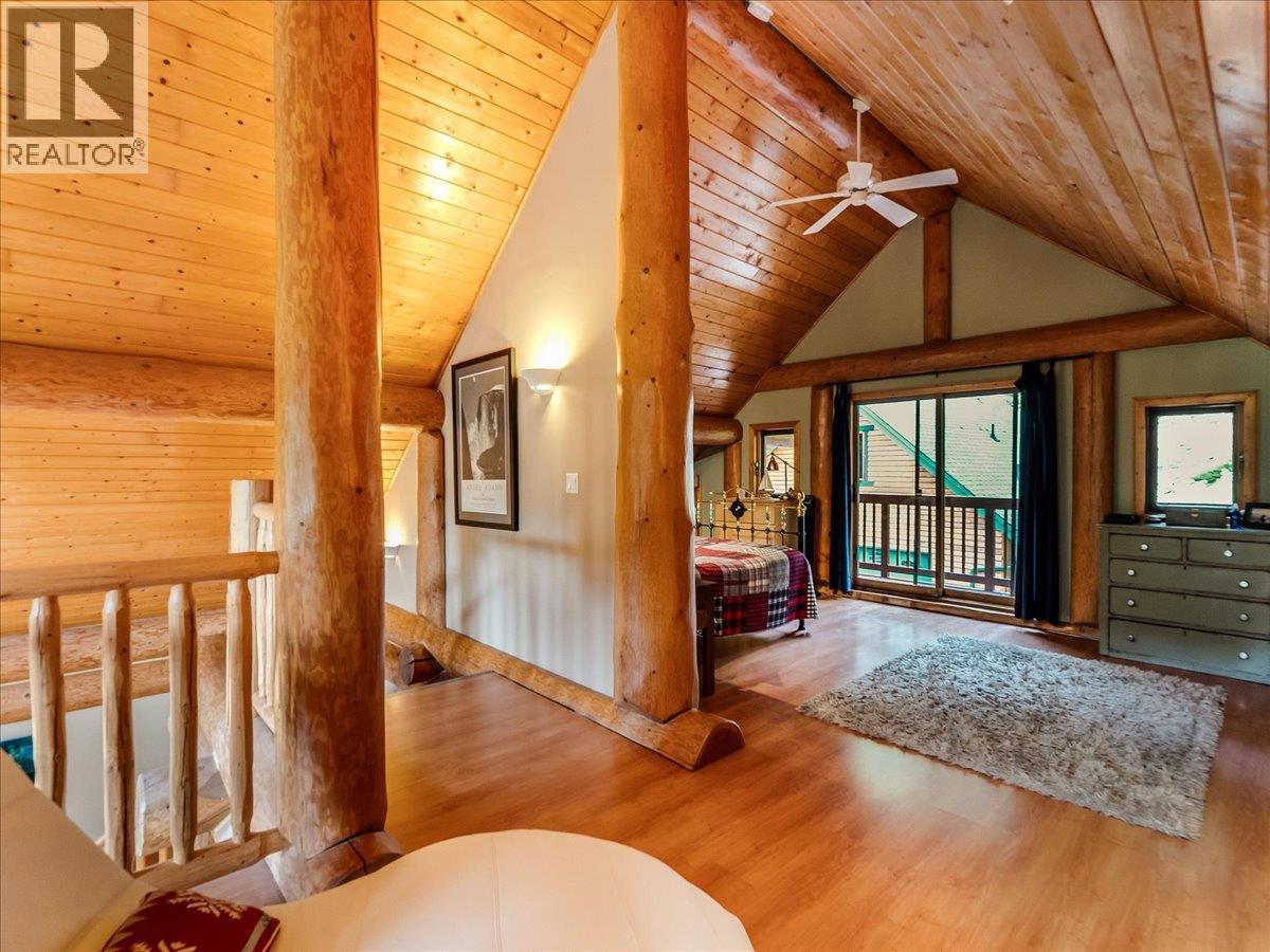 1990 6 Highway, Crescent Valley, British Columbia  V0G 1H0 - Photo 24 - 10388513