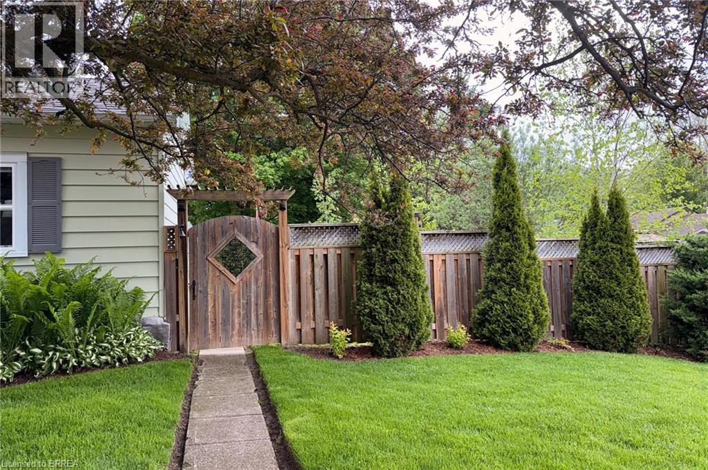 12 Spencer Street, Paris, Ontario  N3L 1W4 - Photo 29 - 40833621