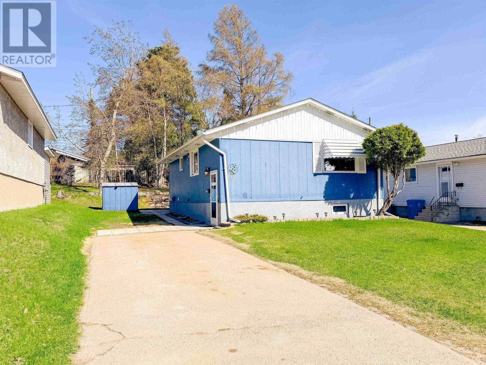 215 Minto Drive, Kenora, Ontario  P9N 3K5 - Photo 1 - TB2601177