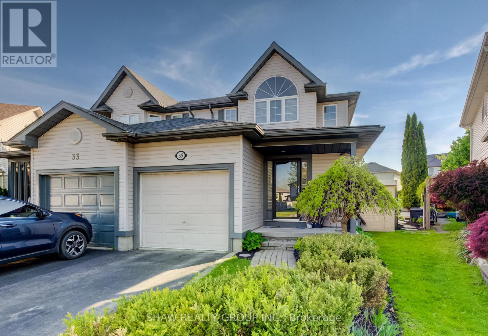 35 HAWKINS DRIVE, Cambridge, Ontario