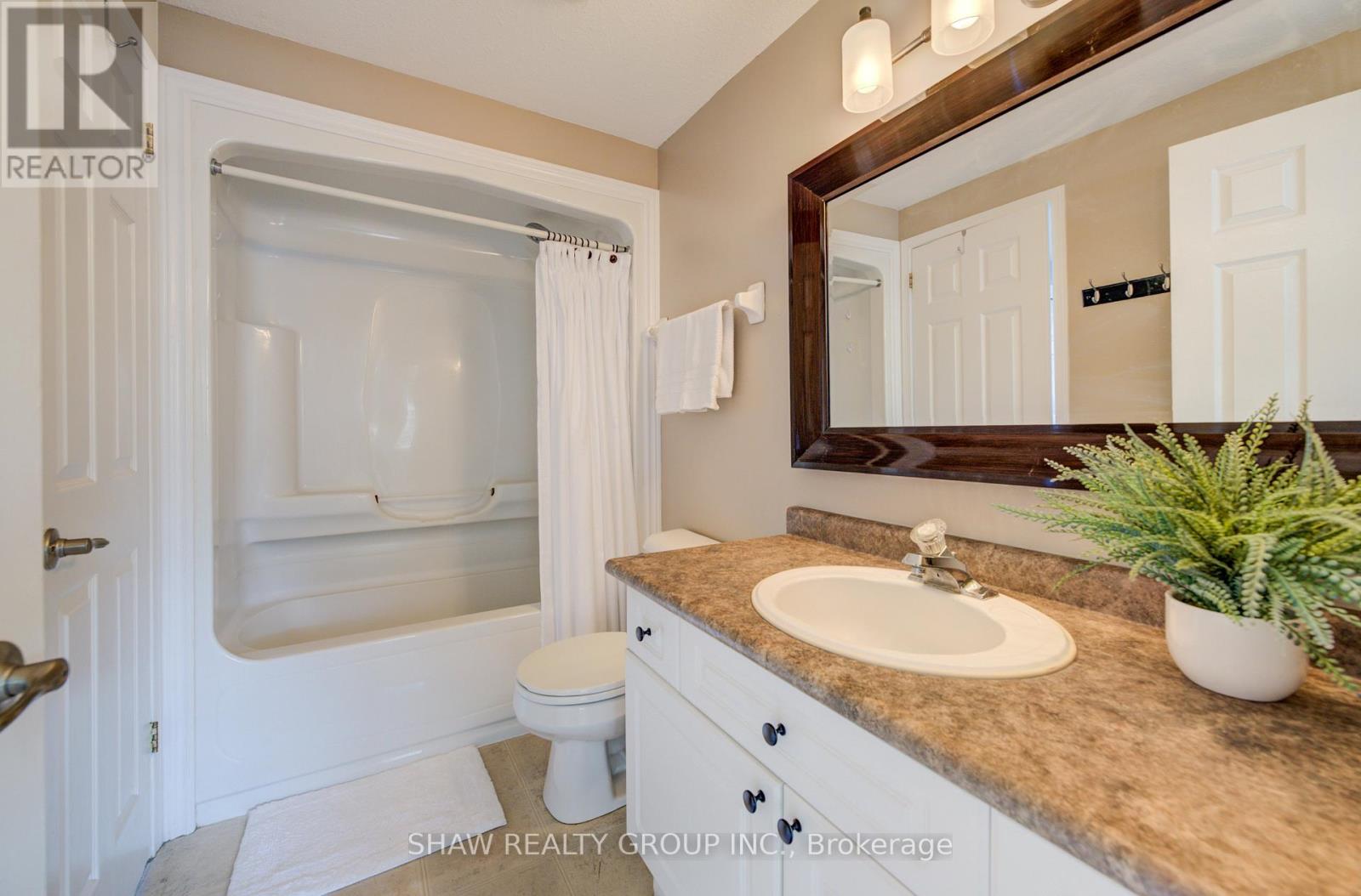 35 Hawkins Drive, Cambridge, Ontario  N1T 1Z7 - Photo 32 - X13175968