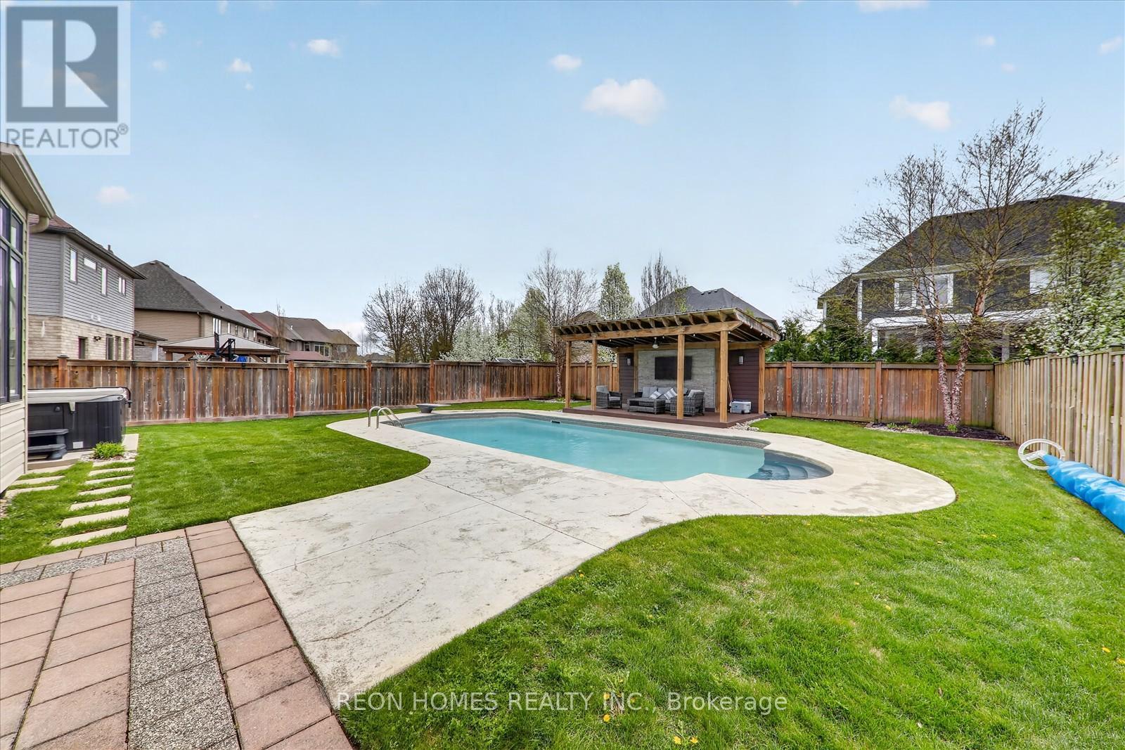 2192 Callingham Drive, London North, Ontario  N6G 5B8 - Photo 31 - X13176050