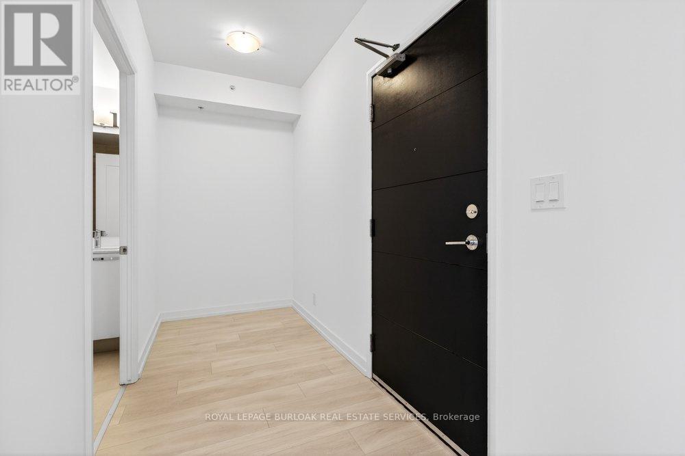 2404 - 75 James Street S, Hamilton, Ontario  L8P 2T1 - Photo 2 - X13176128