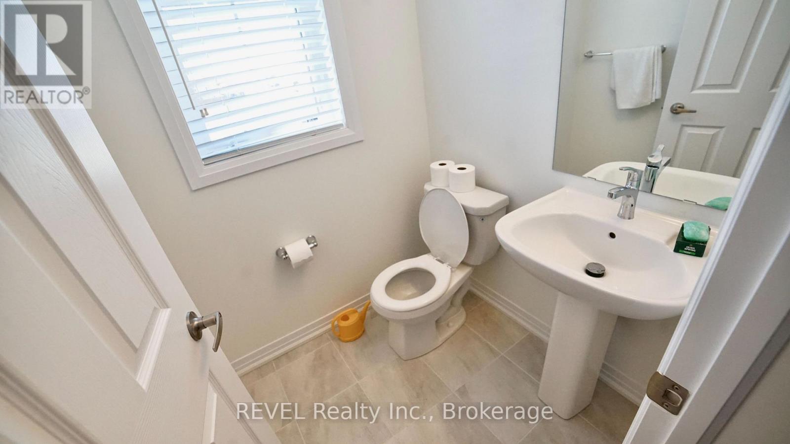 11 Lilac Lane, Thorold, Ontario  L3B 0K9 - Photo 19 - X13176252