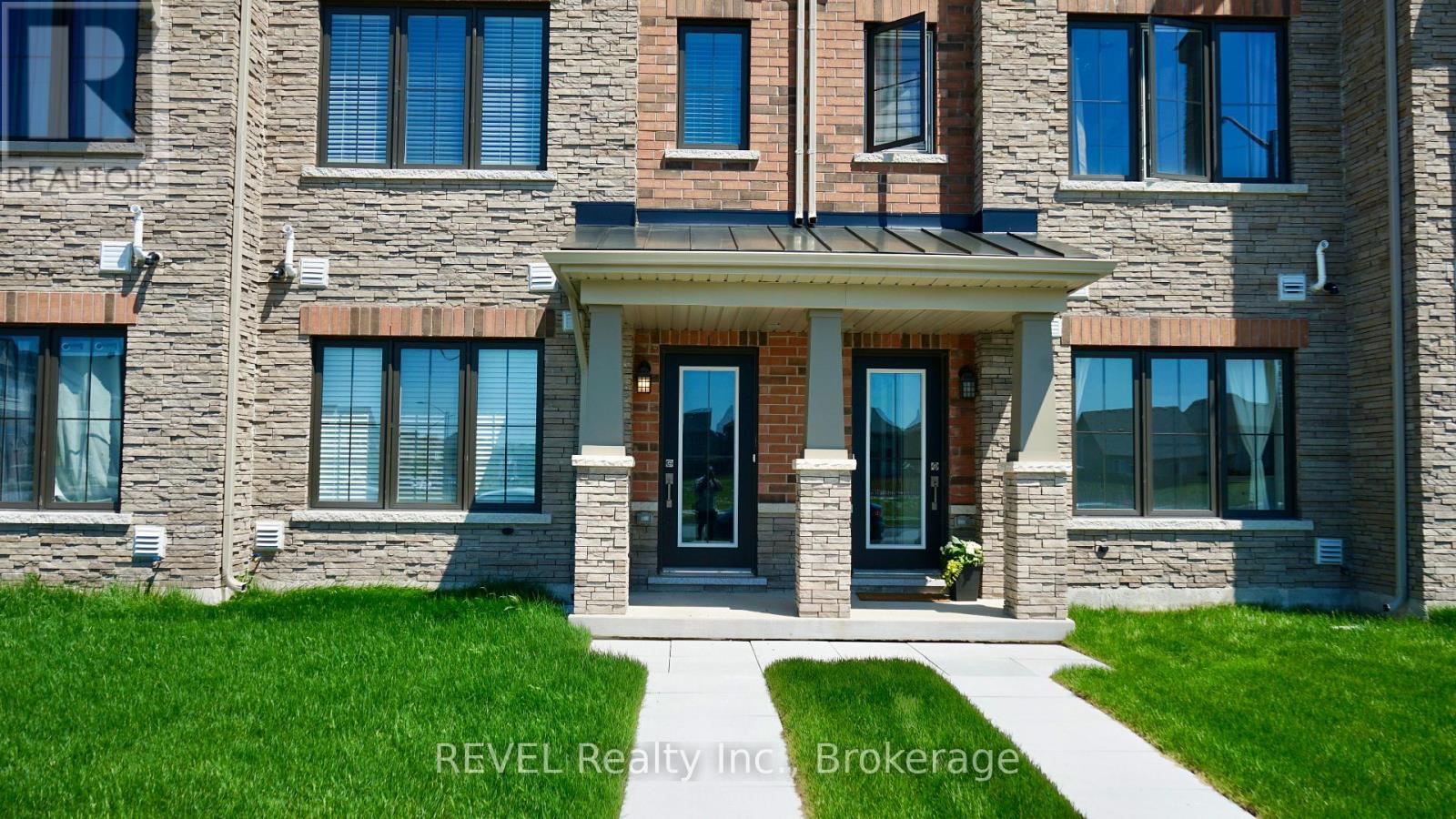 11 Lilac Lane, Thorold, Ontario  L3B 0K9 - Photo 4 - X13176252