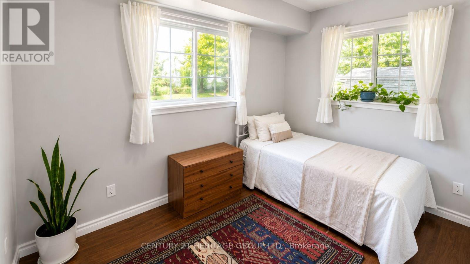 322 Lakeview Boulevard, Georgina, Ontario L4P 2Y7 - Photo 15 - N13173646