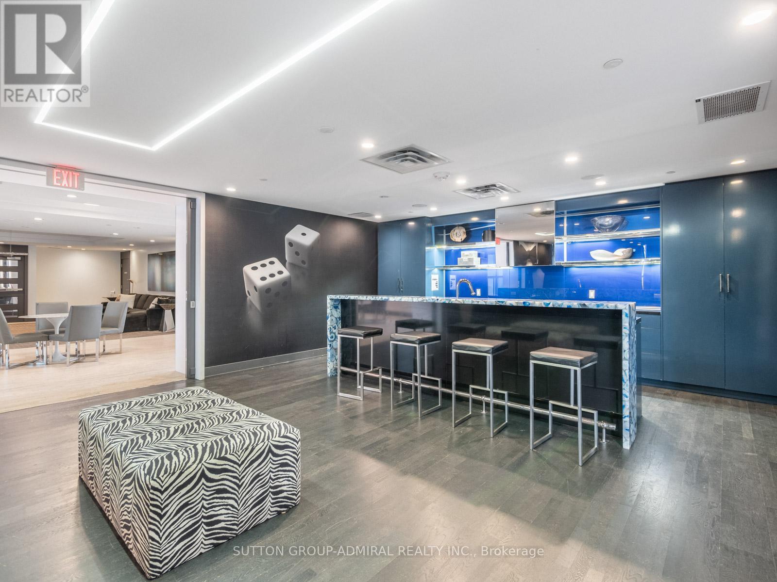 813 - 9471 Yonge Street, Richmond Hill, Ontario  L4C 0Z5 - Photo 24 - N13173452