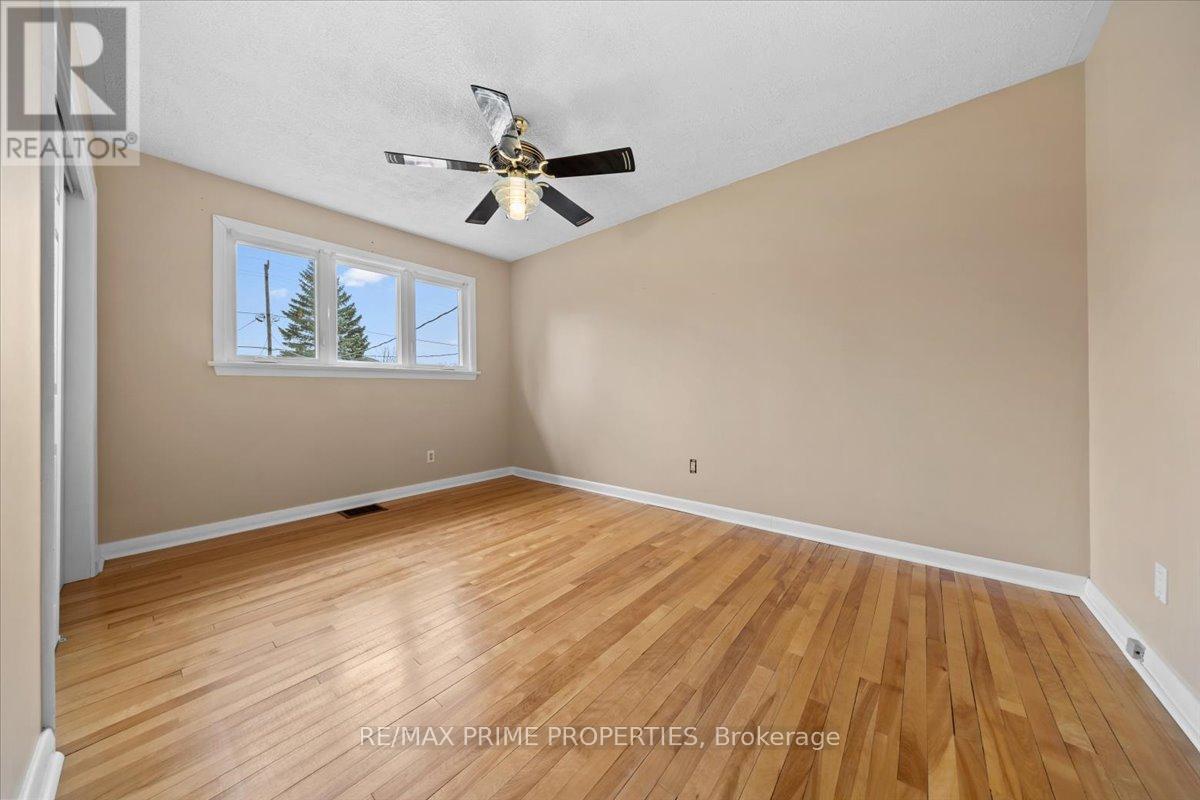 72 Crownhill Street, Ottawa, Ontario  K1J 7K8 - Photo 13 - X13063568
