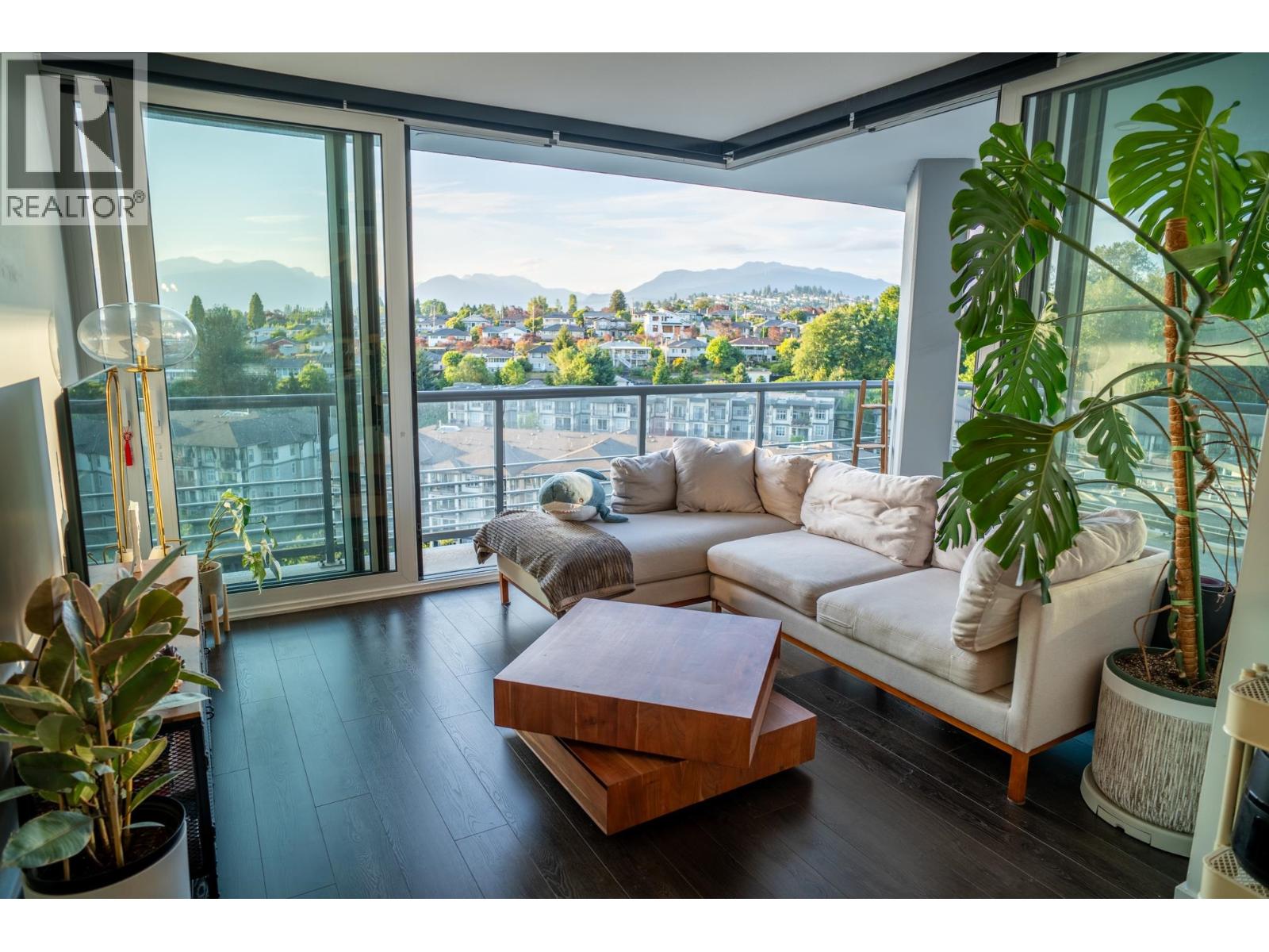 1108 4730 LOUGHEED HIGHWAY, Burnaby, British Columbia