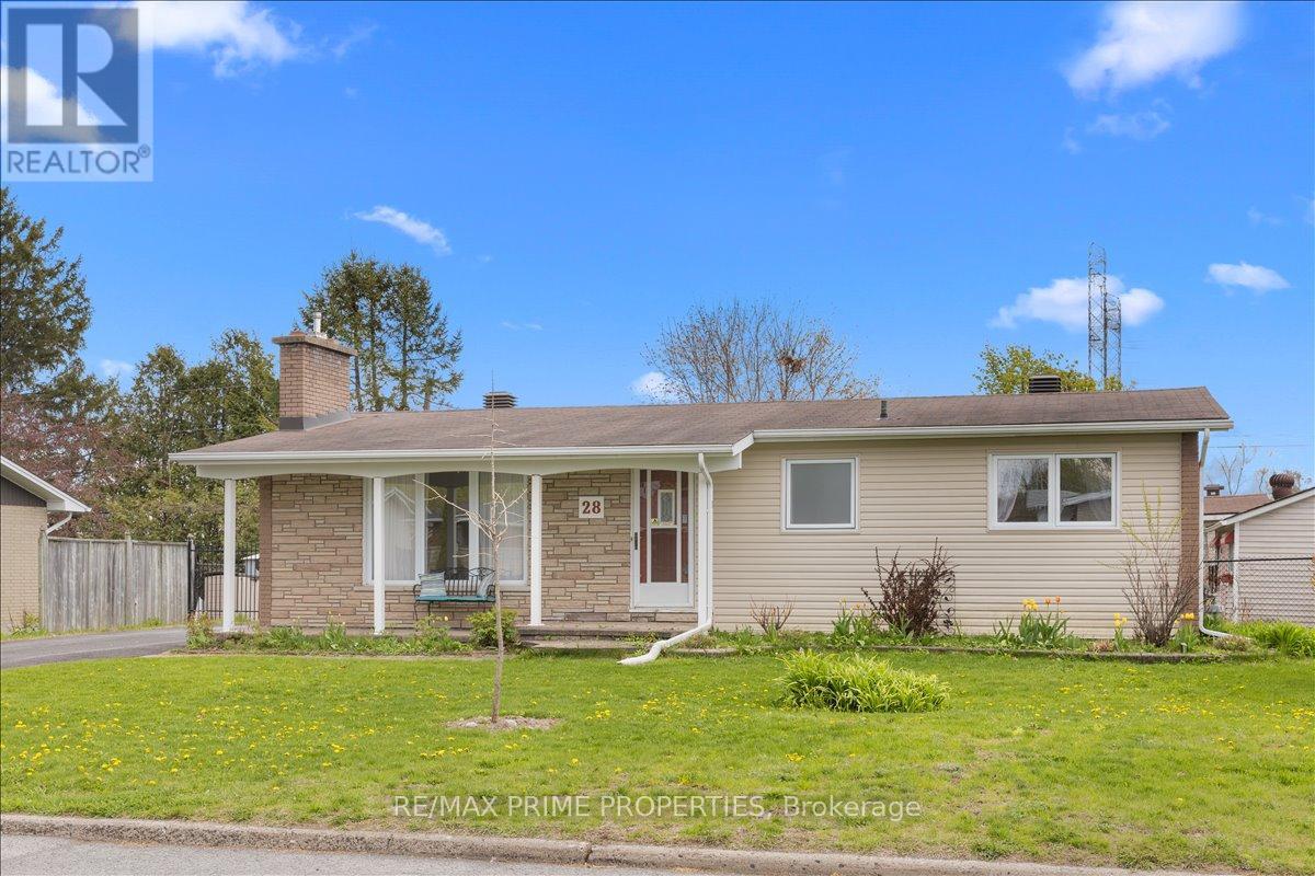 28 GLENMANOR DRIVE, Ottawa, Ontario