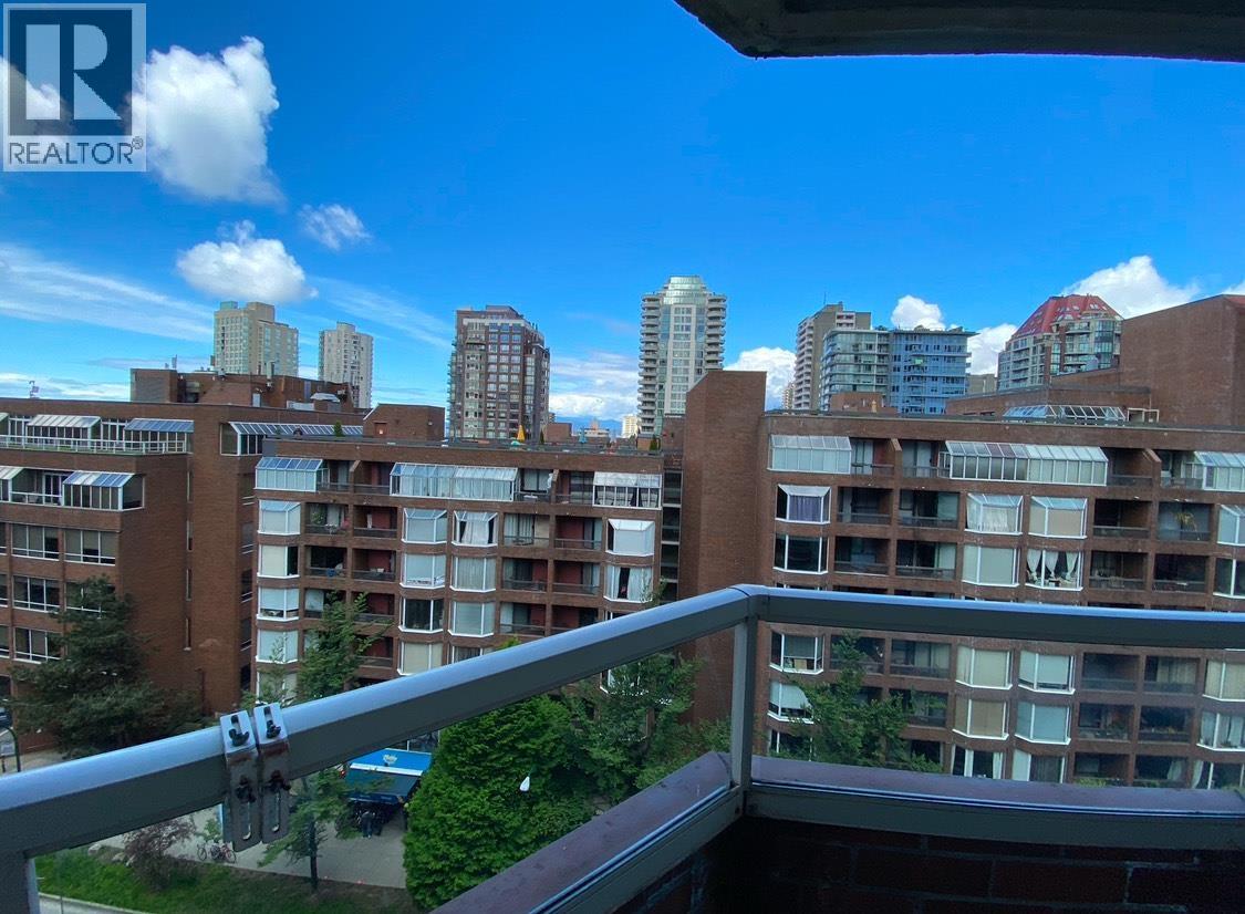 809 1330 Hornby Street, Vancouver, British Columbia  V6Z 1W5 - Photo 2 - R3128089