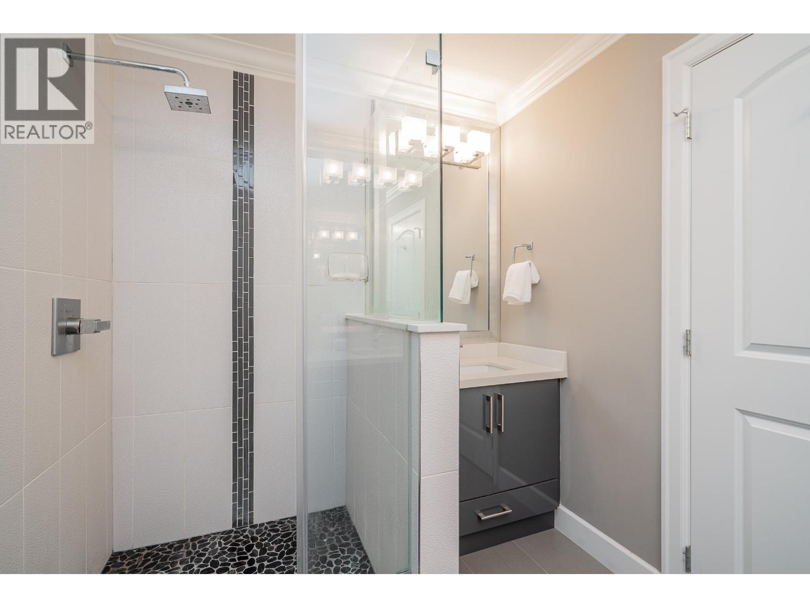 3485 Wales Avenue, Coquitlam, British Columbia  V3E 0K5 - Photo 30 - R3128058