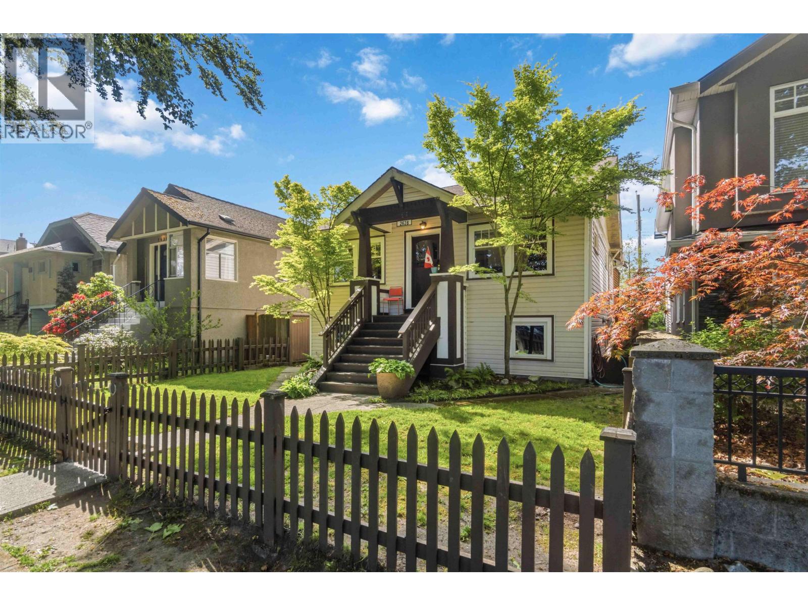 2628 William Street, Vancouver, British Columbia  V5K 2Y5 - Photo 3 - R3128122