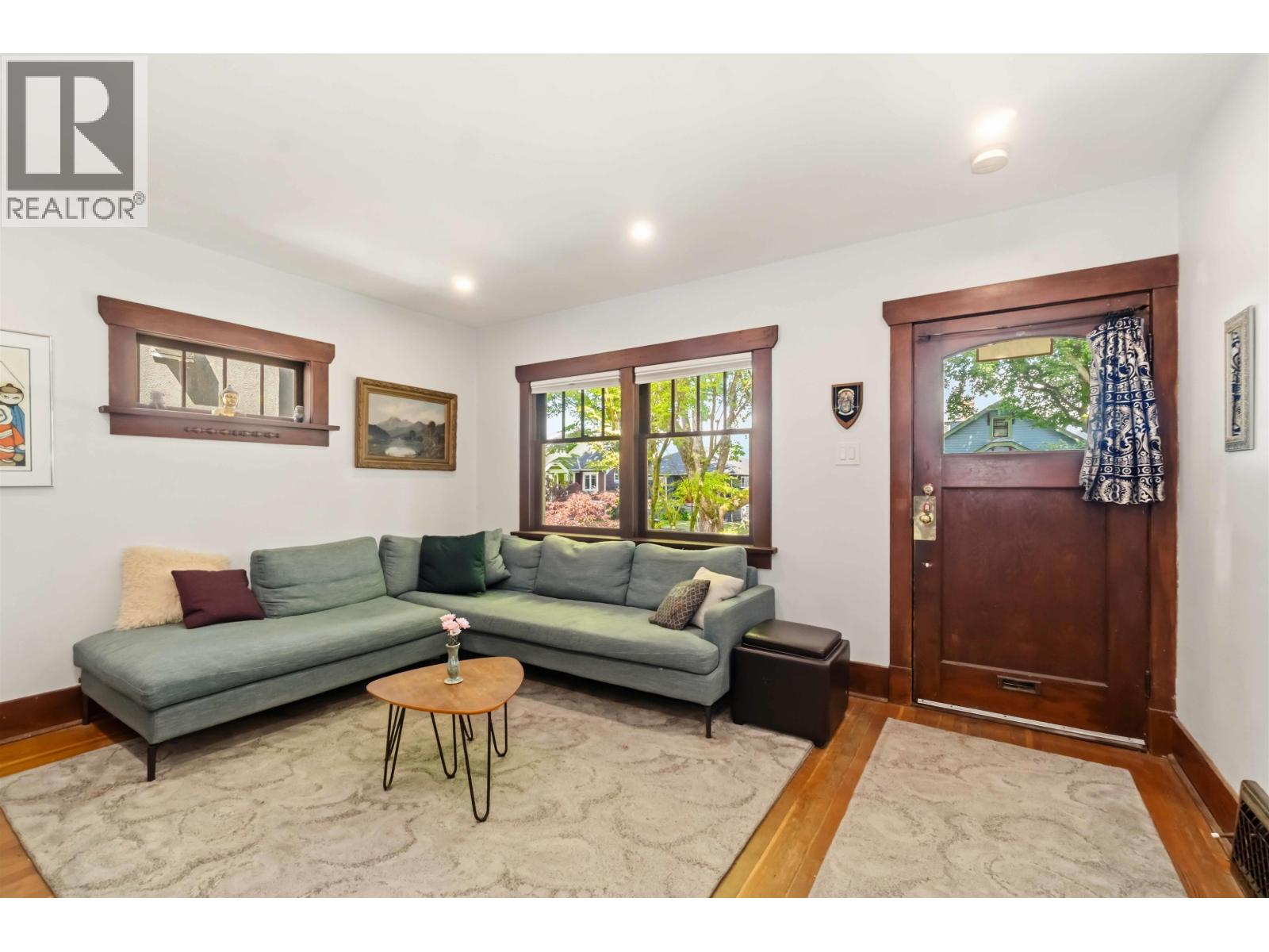 2628 William Street, Vancouver, British Columbia  V5K 2Y5 - Photo 4 - R3128122