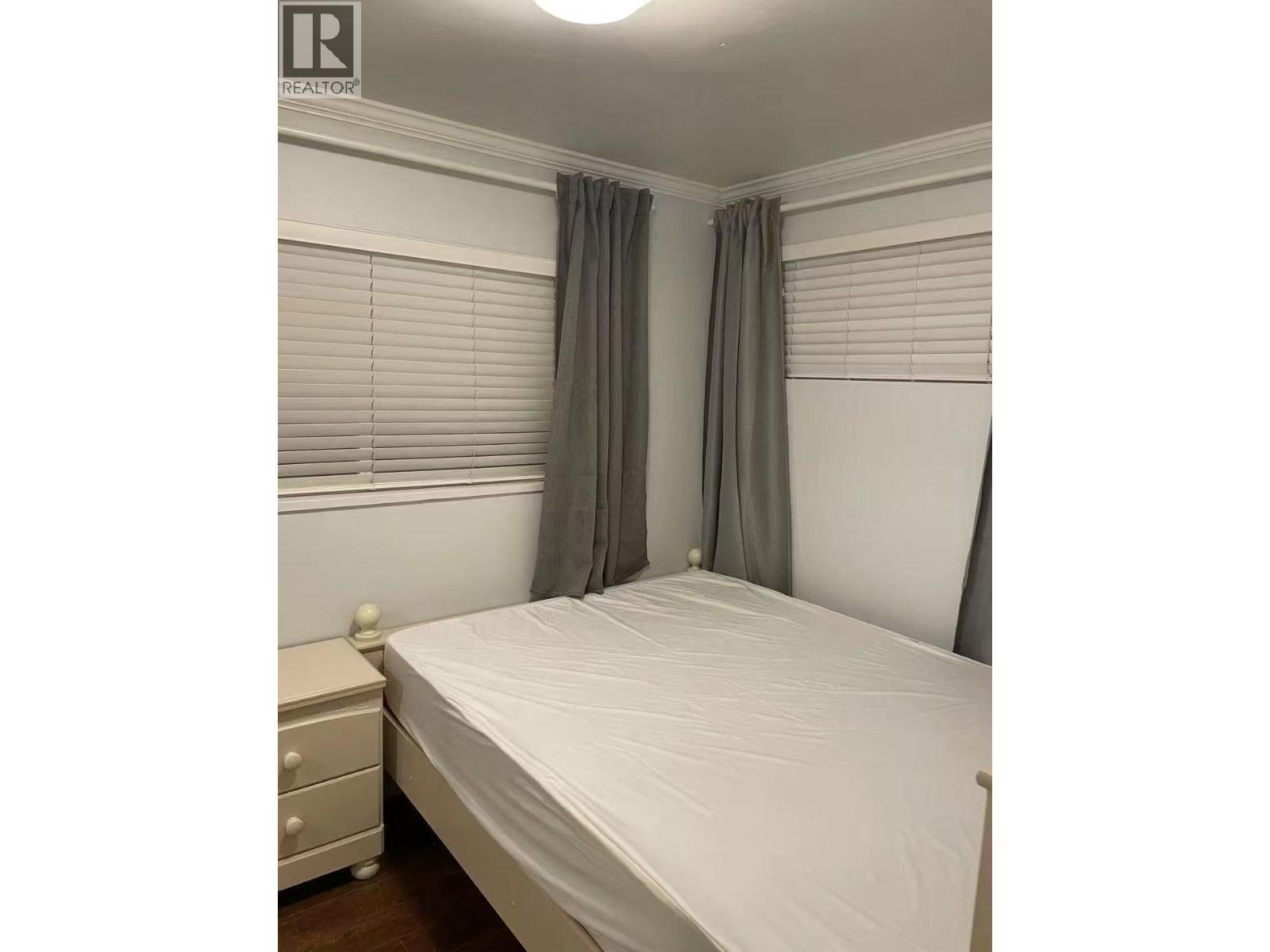 65xx Granville Cres, Richmond, British Columbia  V7C 2V5 - Photo 5 - R3128065