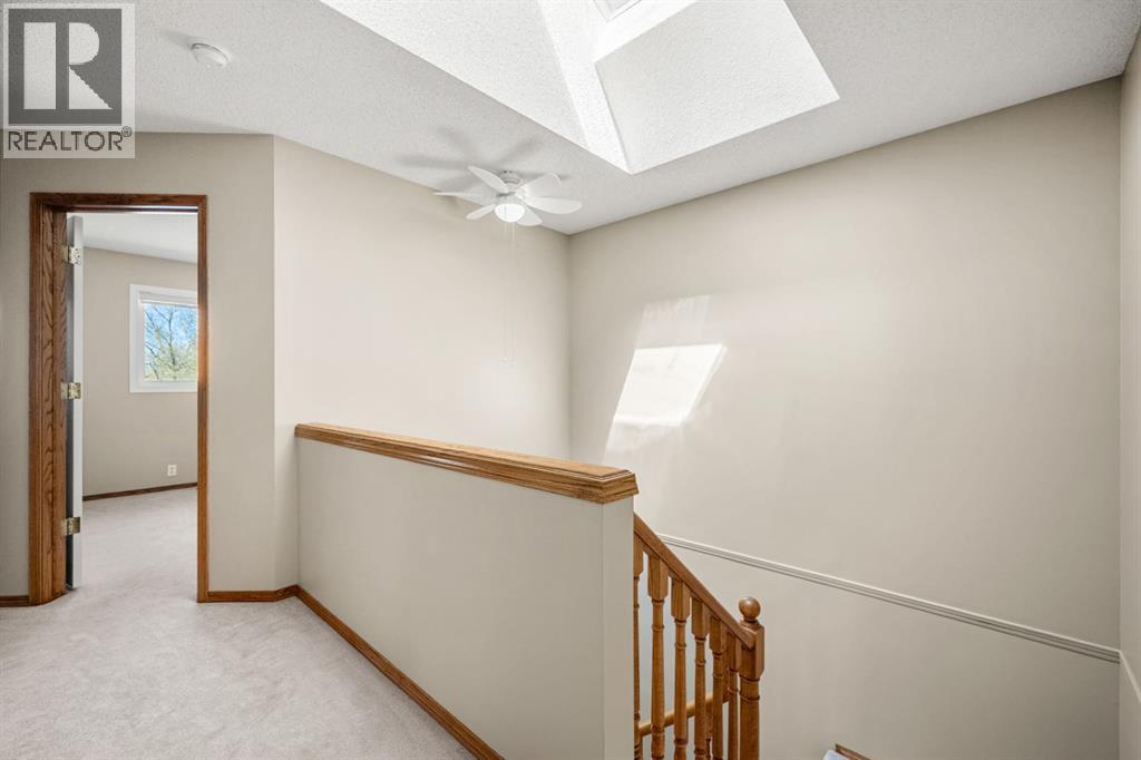 131 Lake Simcoe Court Se, Calgary, Alberta  T2J 7E7 - Photo 18 - A2310593