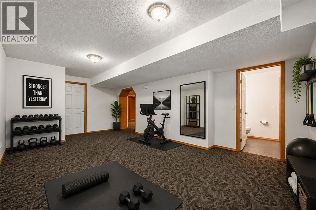 131 Lake Simcoe Court Se, Calgary, Alberta  T2J 7E7 - Photo 32 - A2310593