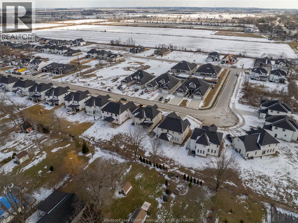 71 Redwood, Kingsville, Ontario N0R 1B0 - Photo 47 - 26012210