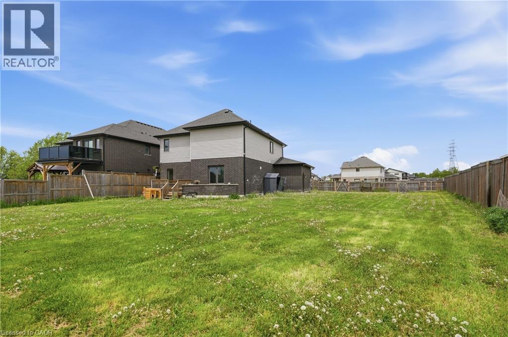 374 Viger Drive S, Welland, Ontario  L3B 0E2 - Photo 38 - 40833739