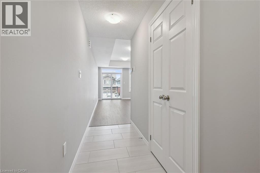 9 Lomond Lane, Kitchener, Ontario  N2R 0T6 - Photo 6 - 40833352