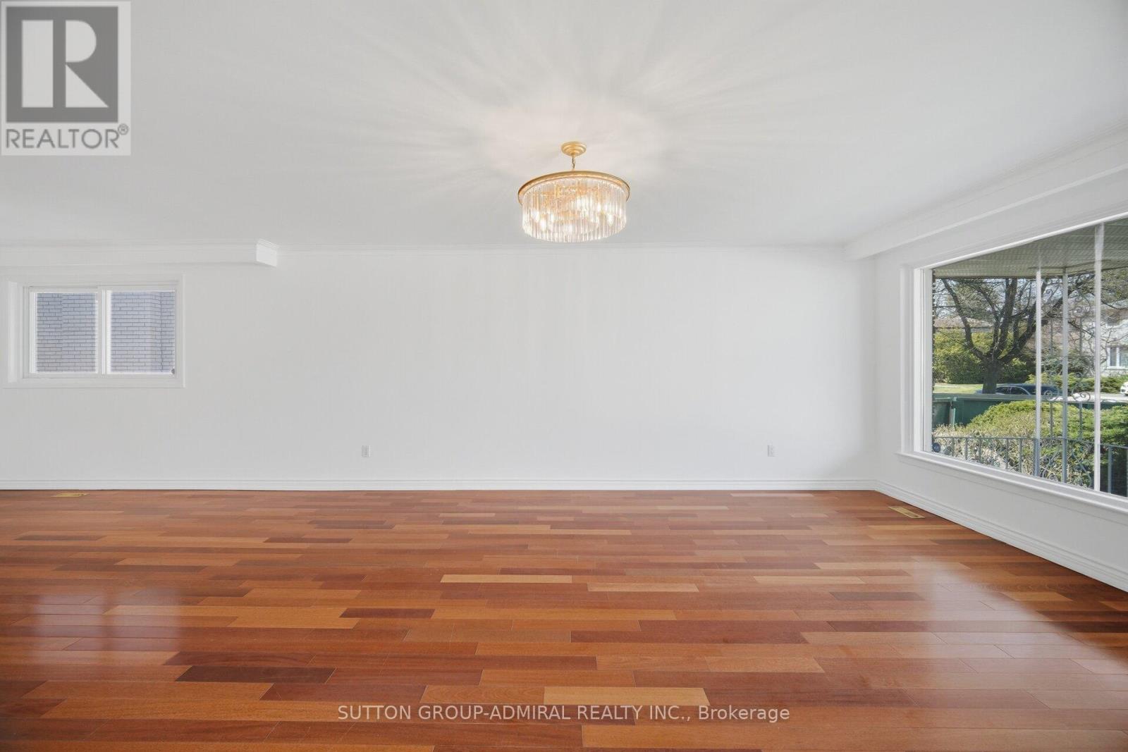 53 Bestview Drive, Toronto, Ontario  M2M 2X8 - Photo 3 - C13155896