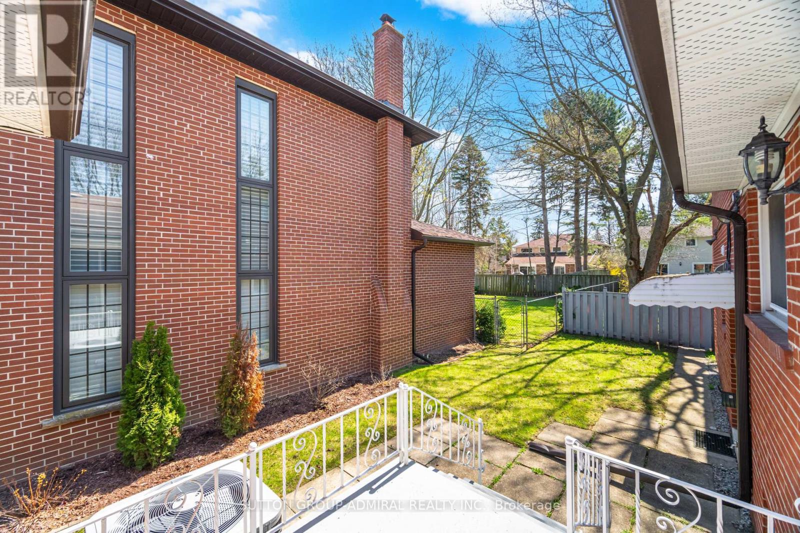 53 Bestview Drive, Toronto, Ontario  M2M 2X8 - Photo 46 - C13155896