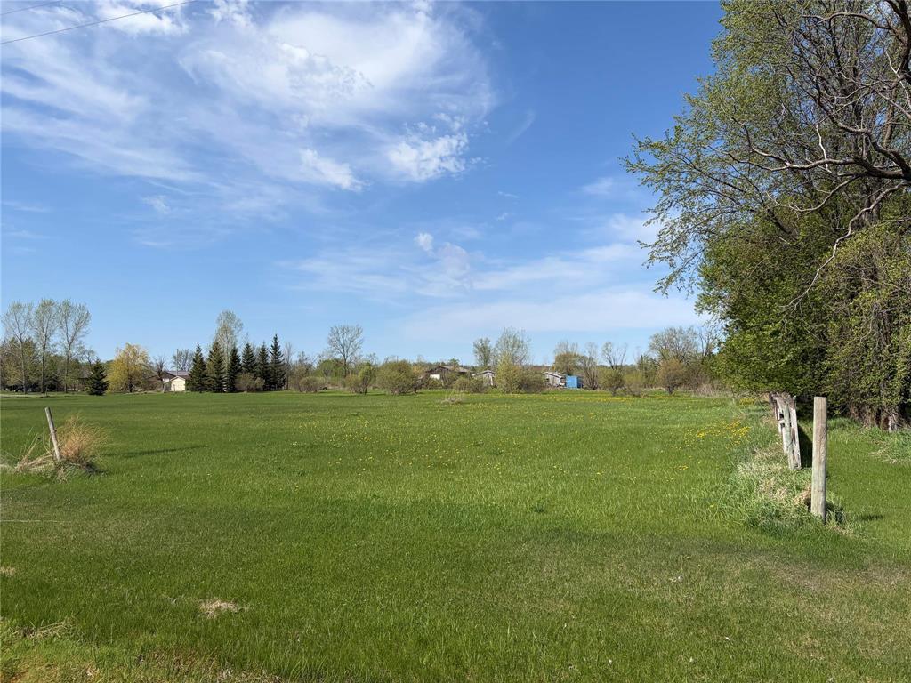 34122 37e Road, Steinbach, Manitoba  R5G 1L4 - Photo 2 - 202606008