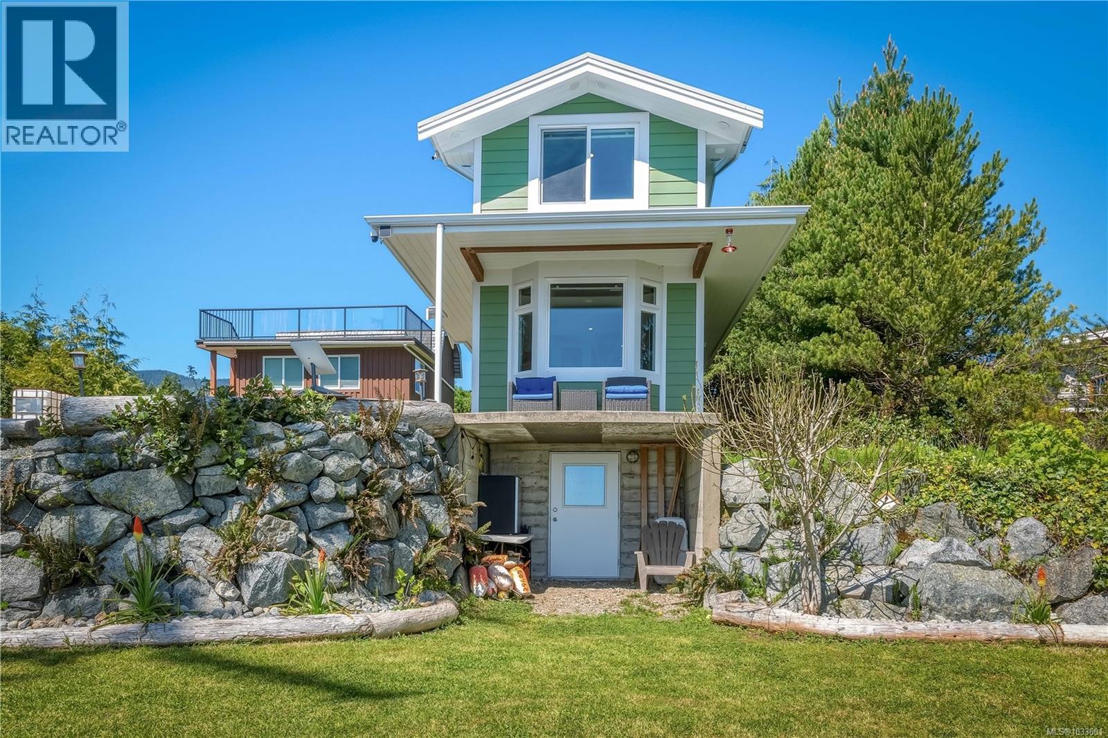 1006 Seventh Ave, Ucluelet, British Columbia  V0R 3A0 - Photo 25 - 1033601
