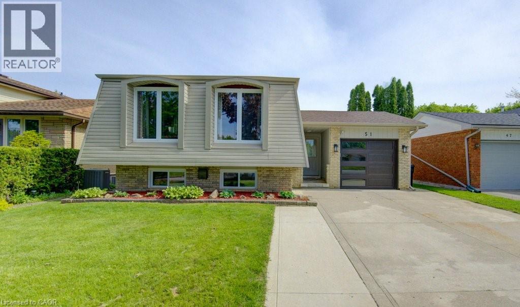 51 Coach Hill Drive, Kitchener, Ontario  N2E 1N7 - Photo 1 - 40833255