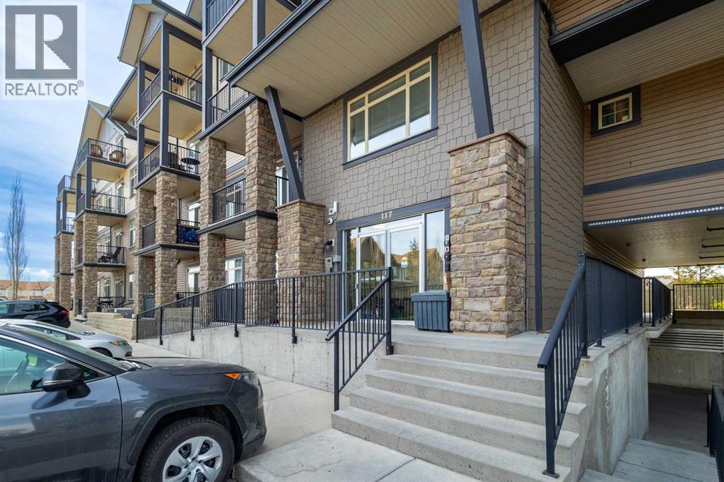 403, 117 Copperpond Common SE, Calgary, Alberta  T2Z 5E2 - Photo 3 - A2309558