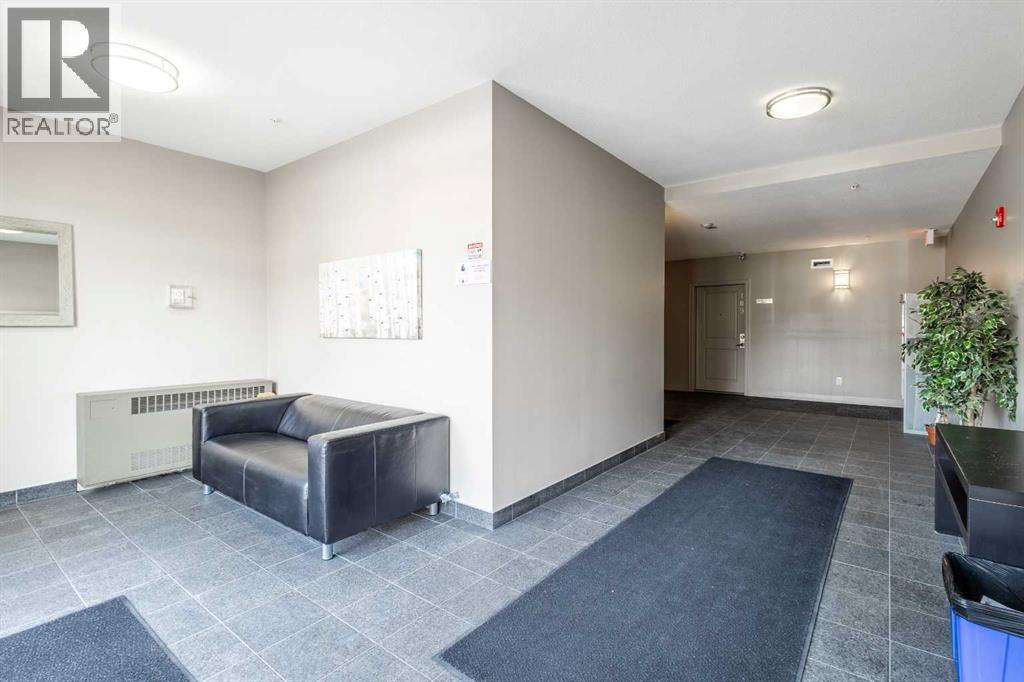 403, 117 Copperpond Common SE, Calgary, Alberta  T2Z 5E2 - Photo 33 - A2309558