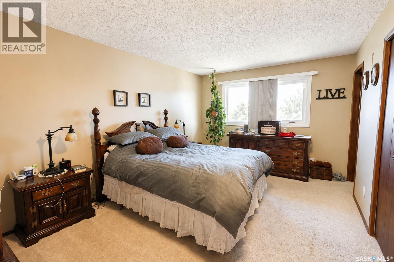 1010 Woodman Crescent, Prince Albert, Saskatchewan  S6V 6L6 - Photo 12 - SK037147