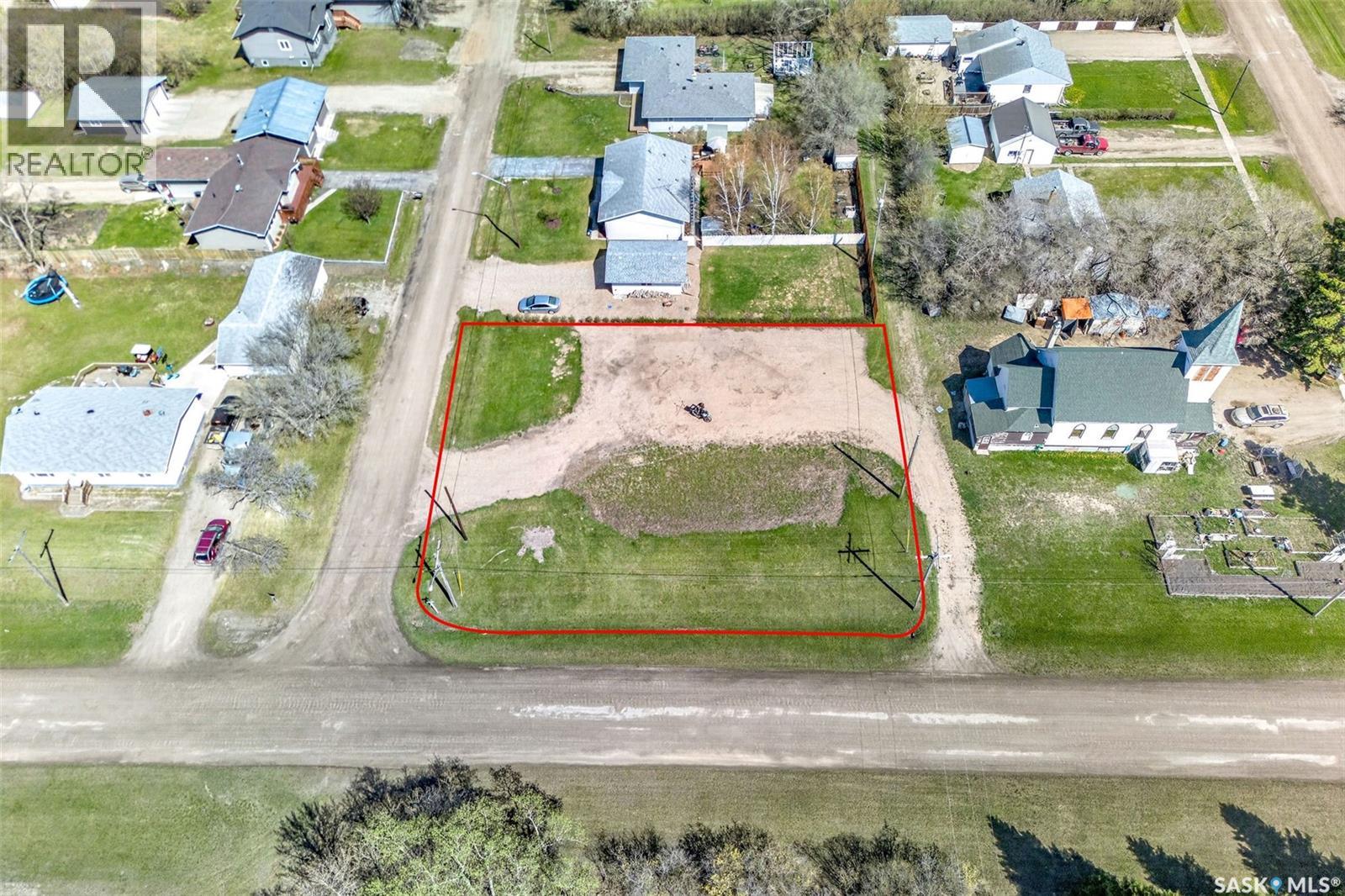 229 1st Street N, Spalding, Saskatchewan  S0K 4C0 - Photo 10 - SK037058