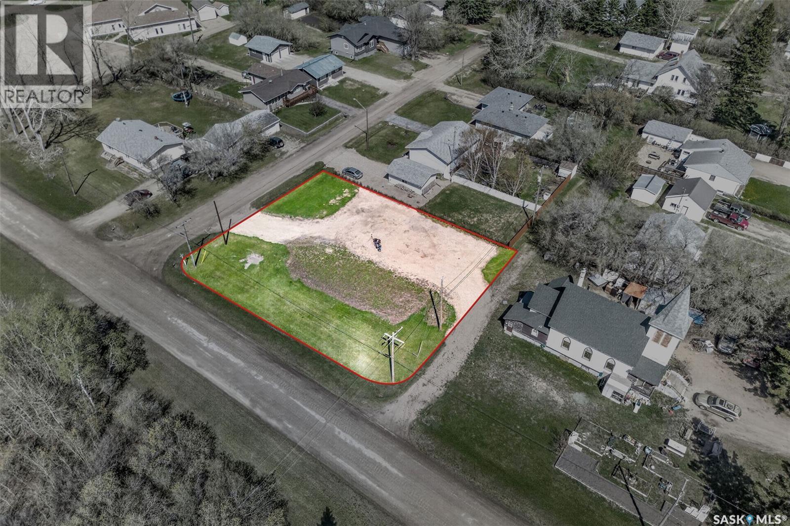 229 1st Street N, Spalding, Saskatchewan  S0K 4C0 - Photo 4 - SK037058