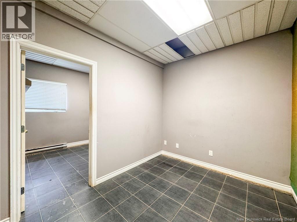 511 Ferdinand Boulevard, Dieppe, New Brunswick  E1A 7E9 - Photo 17 - NB140135