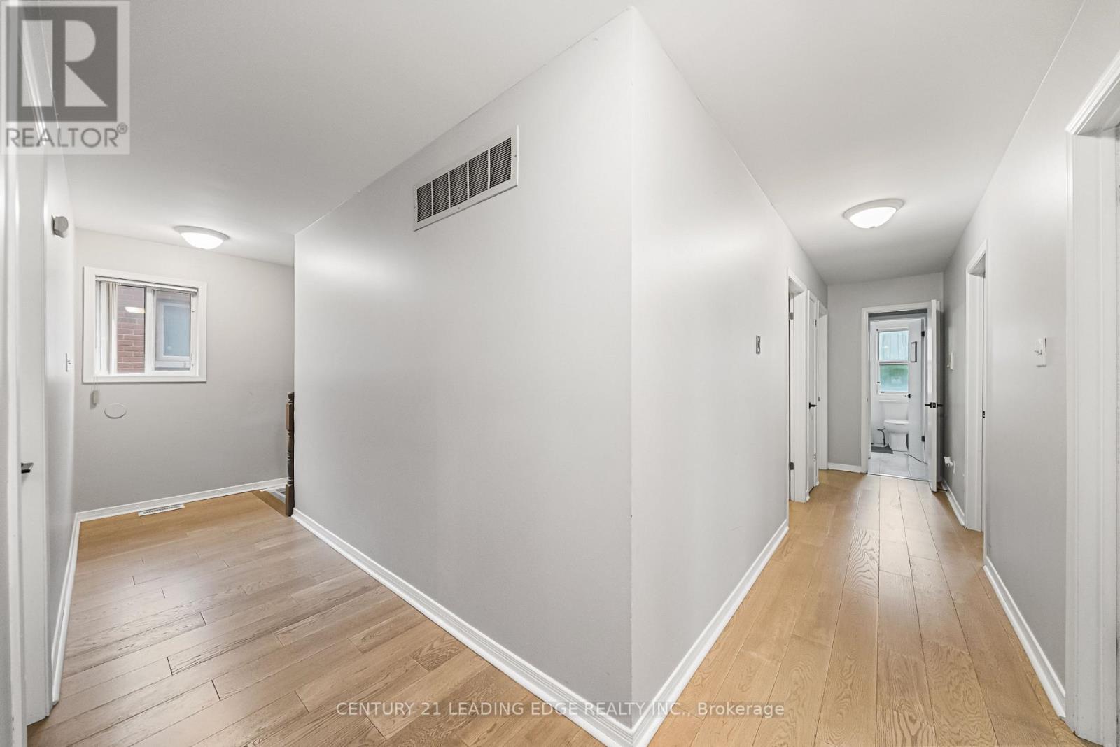 527 Glengarry Avenue, Toronto, Ontario  M5M 1G2 - Photo 30 - C13176280