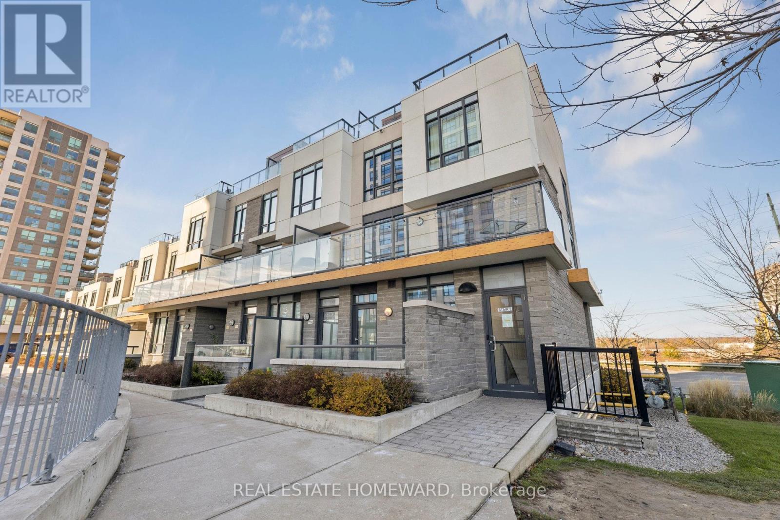 21 - 1245 Bayly Street, Pickering, Ontario  L1W 0B5 - Photo 1 - E13176322