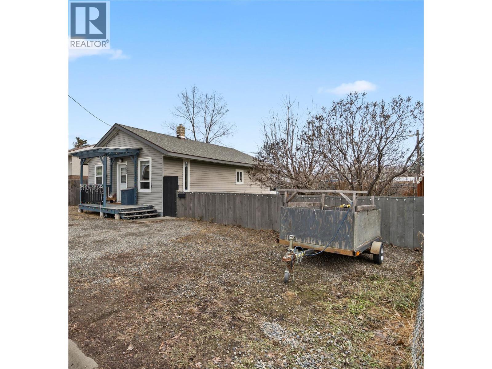 189 Thrupp Street, Kamloops, British Columbia  V2B 4B5 - Photo 1 - 10388809