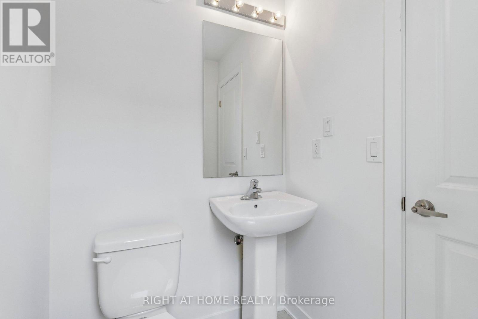 206 - 15100 Yonge Street, Aurora, Ontario  L4G 4C8 - Photo 10 - N13166914