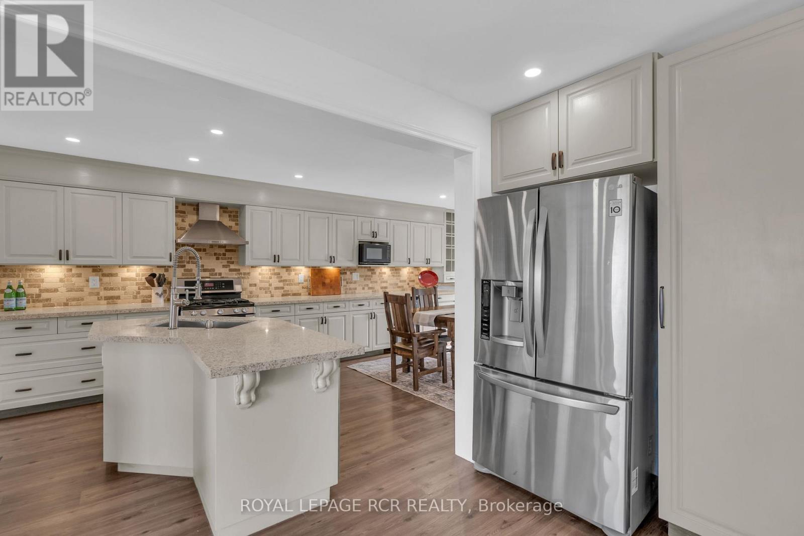 11 Golfview Boulevard, Bradford West Gwillimbury (Bradford), Ontario  L3Z 3Z1 - Photo 15 - N13176182