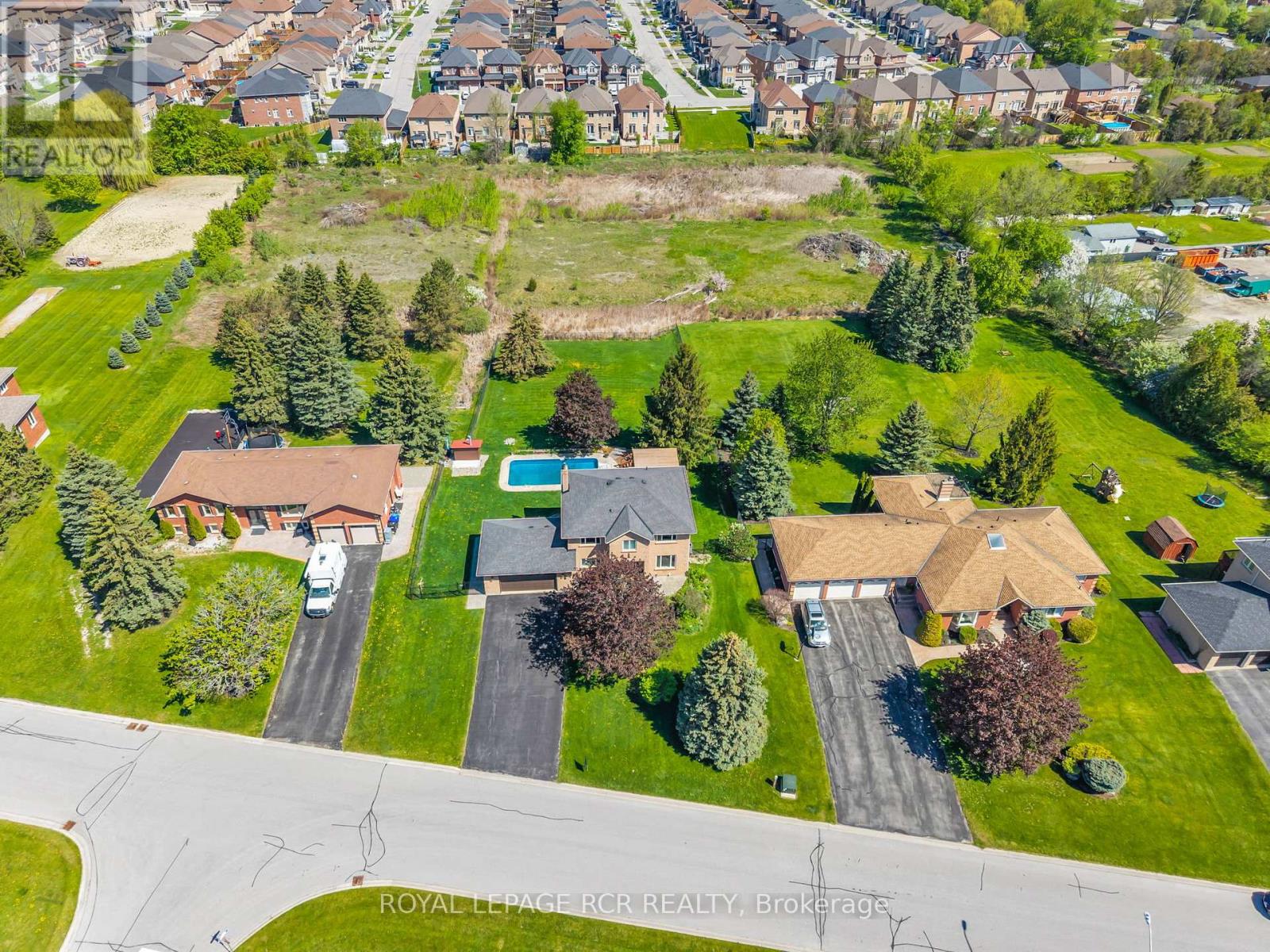 11 Golfview Boulevard, Bradford West Gwillimbury (Bradford), Ontario  L3Z 3Z1 - Photo 6 - N13176182