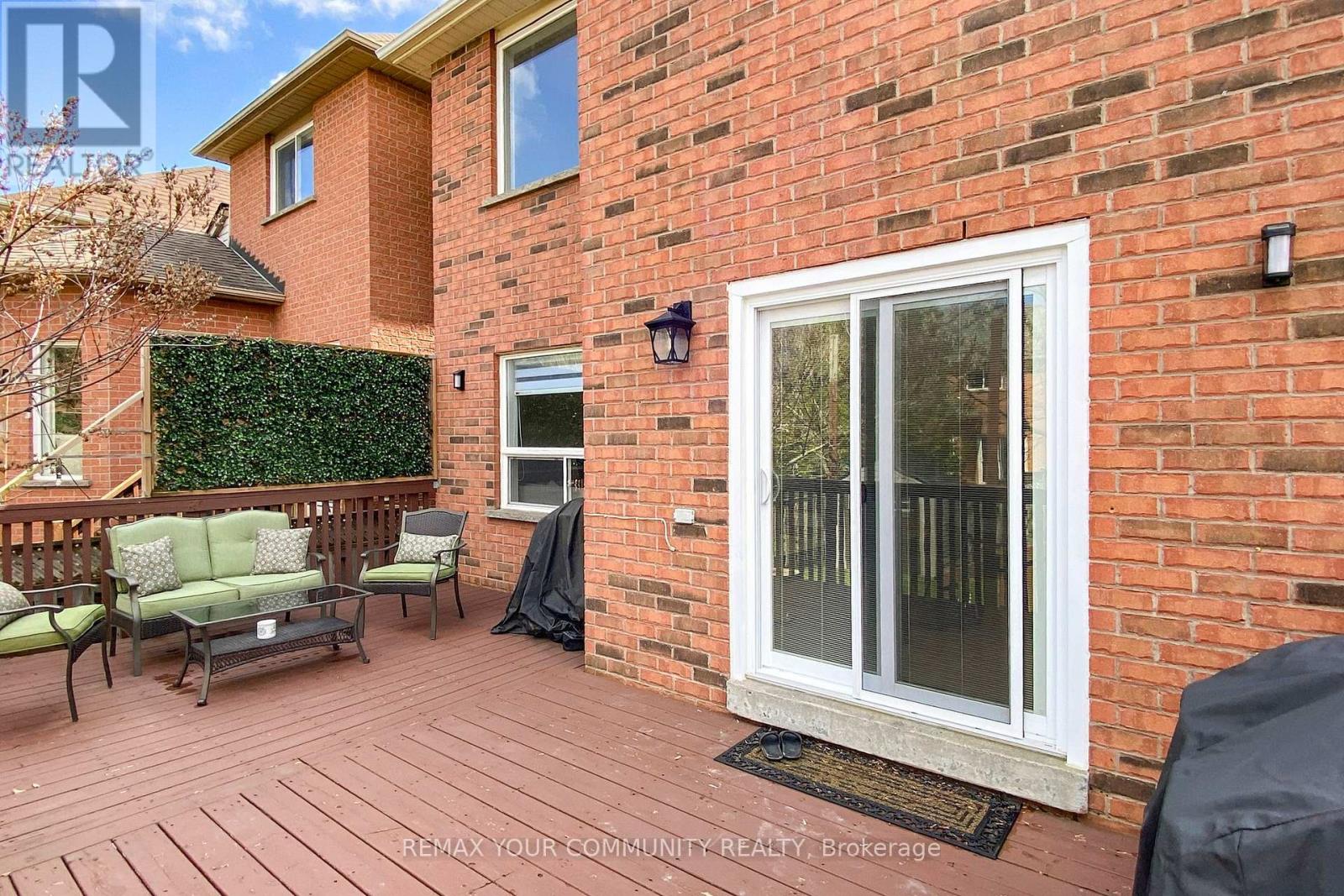 54 English Oak Drive, Richmond Hill, Ontario  L4E 3W2 - Photo 25 - N13176342