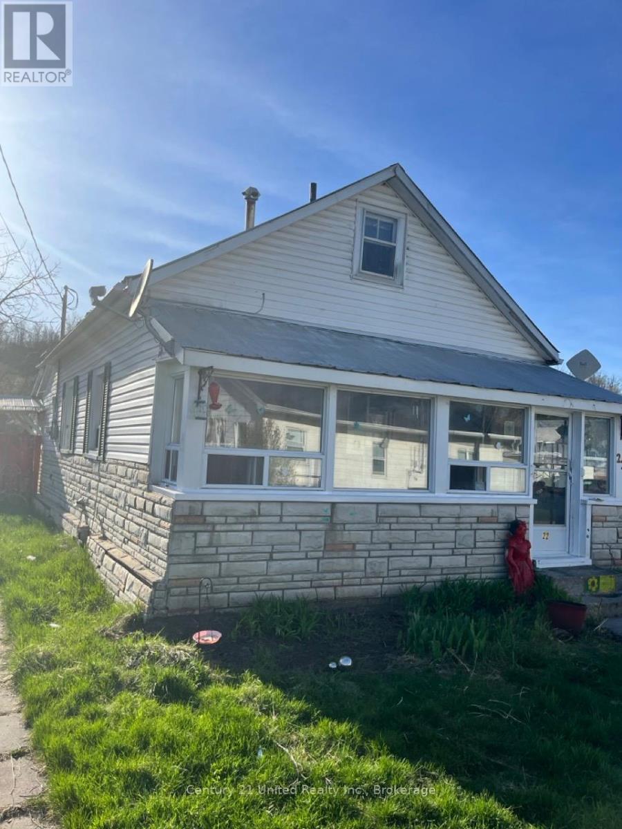 22 CHURCHILL DRIVE, Trent Hills, Ontario