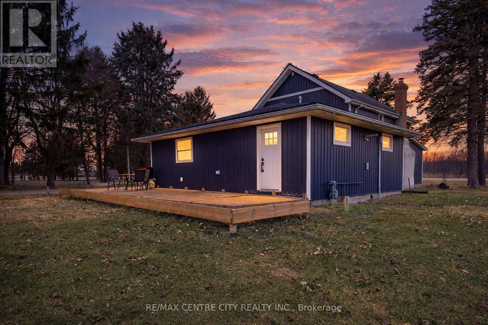 26179 Talbot Line, West Elgin, Ontario  N0L 2P0 - Photo 10 - X13176412