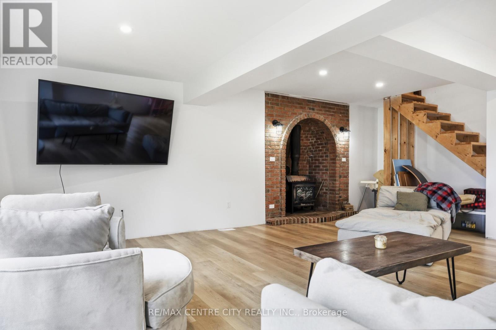 26179 Talbot Line, West Elgin, Ontario  N0L 2P0 - Photo 13 - X13176412