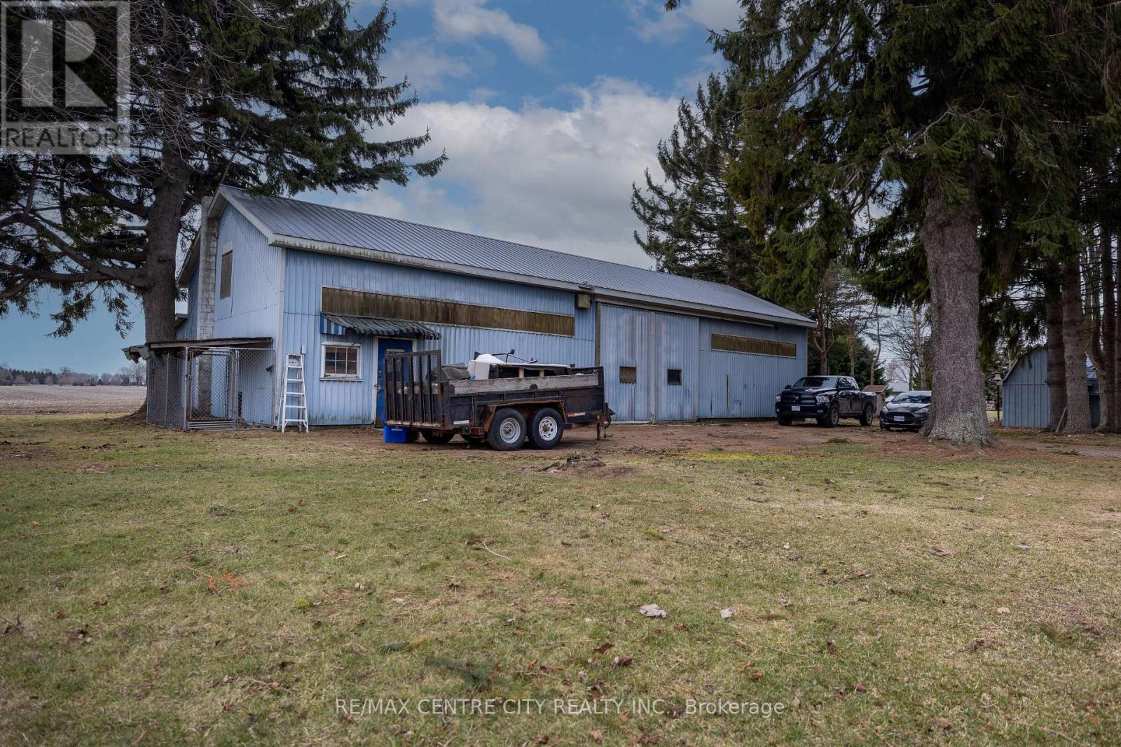 26179 Talbot Line, West Elgin, Ontario  N0L 2P0 - Photo 5 - X13176412